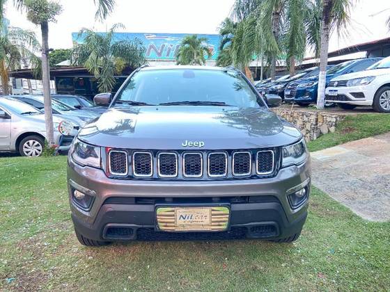 JEEP COMPASS 2.0 16V DIESEL LONGITUDE 4X4 AUTOMÁTICO JEEP COMPASS 2.0 16V DIESEL LONGITUDE 4X4 AUTOMÁTICO